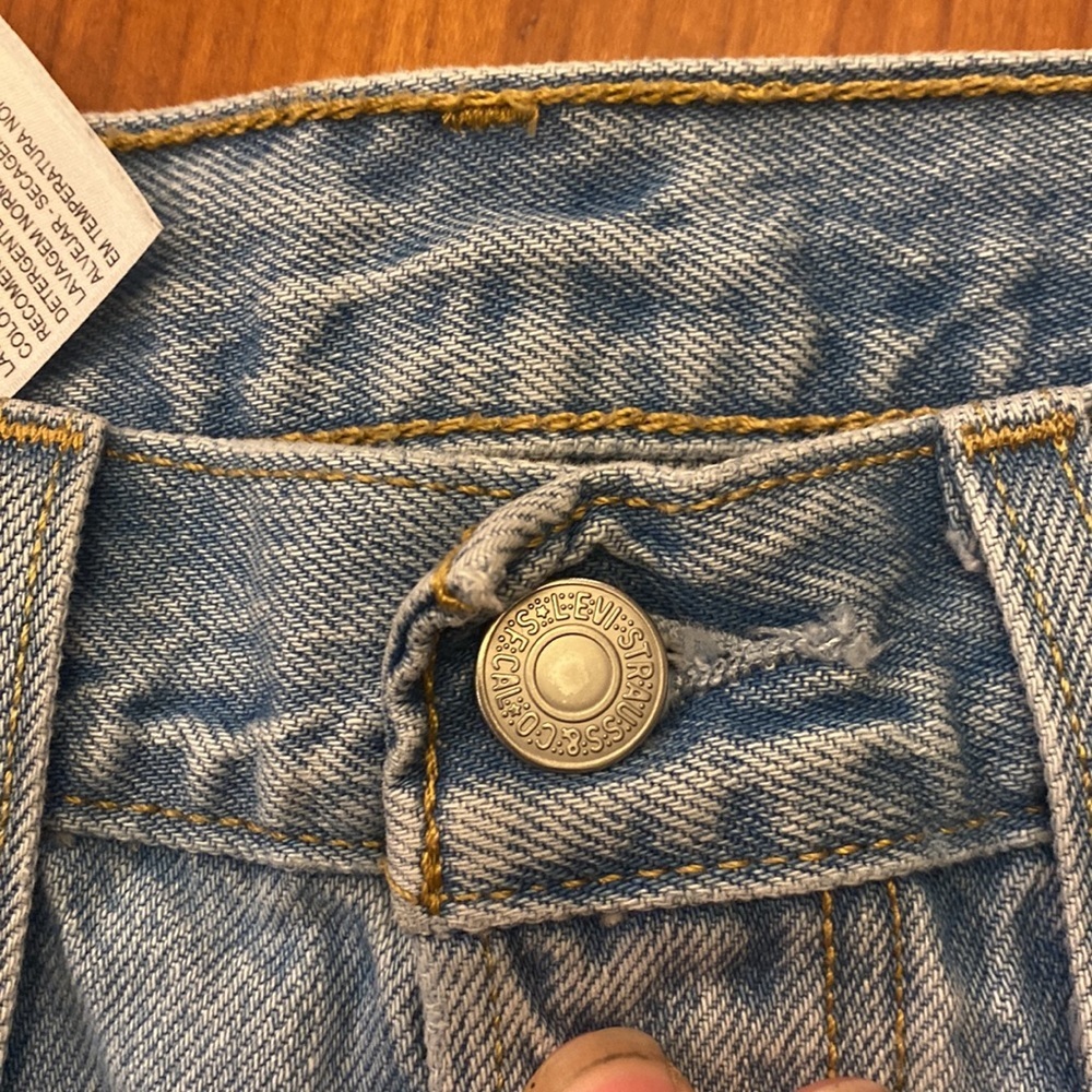 Levi’s 501 button fly high waisted jean short sz 26 waist - Picture 4 of 10